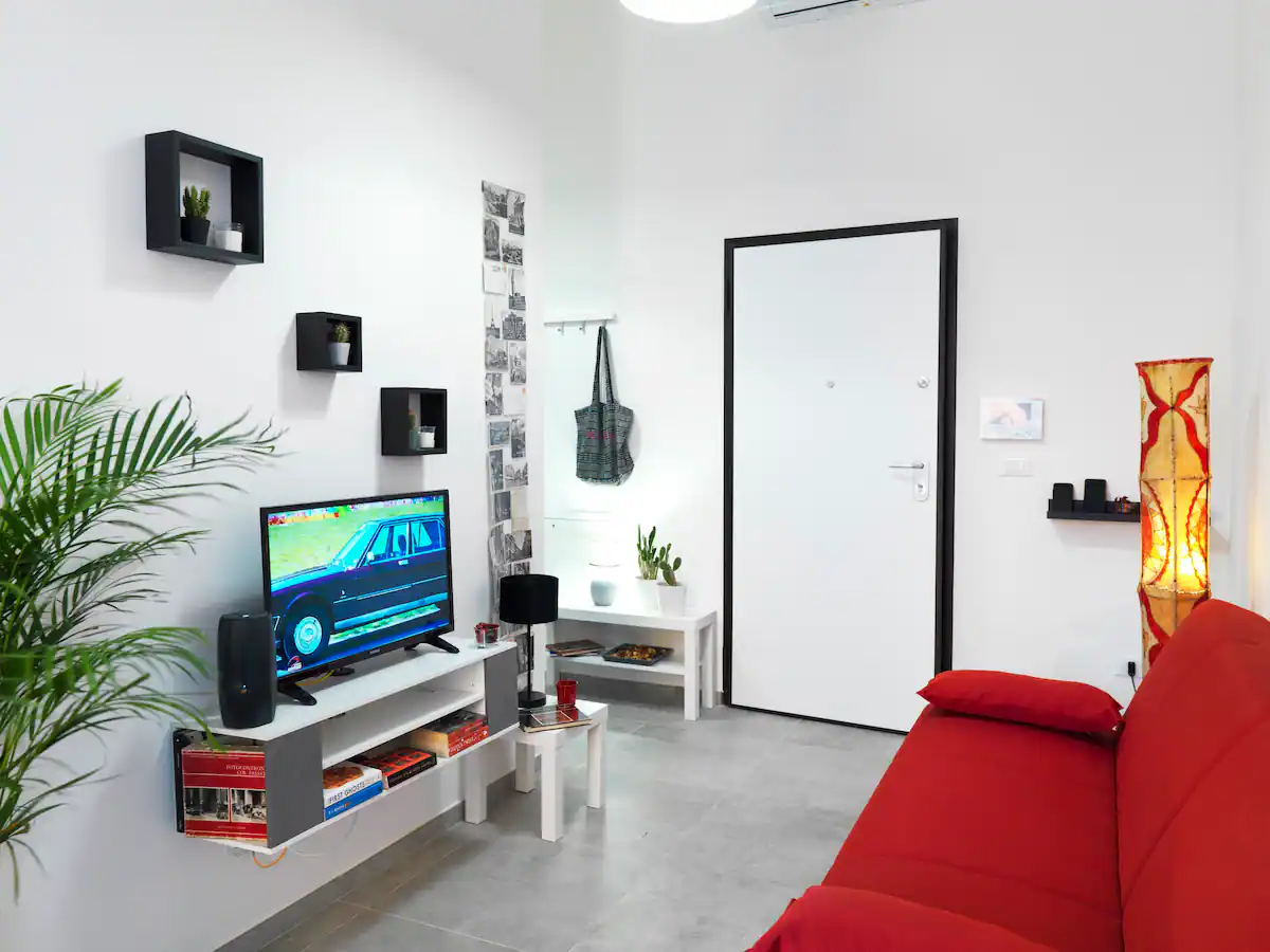 nest di cri bilocale in zona fiera - urban nest appartamenti e case vacanze a Bologna