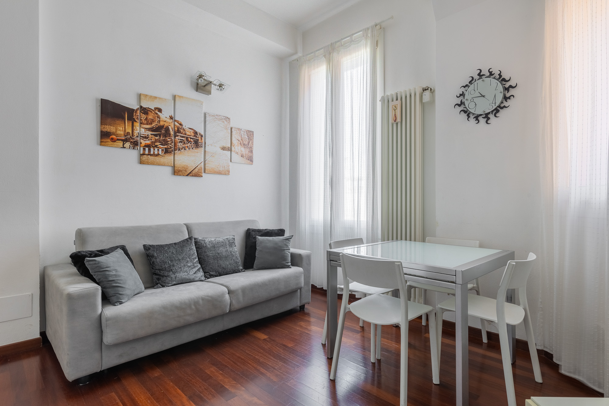 Accogliente bilocale a pochi passi dalla Stazione Centrale. urban nest -appartamenti e case vacanze a Bologna