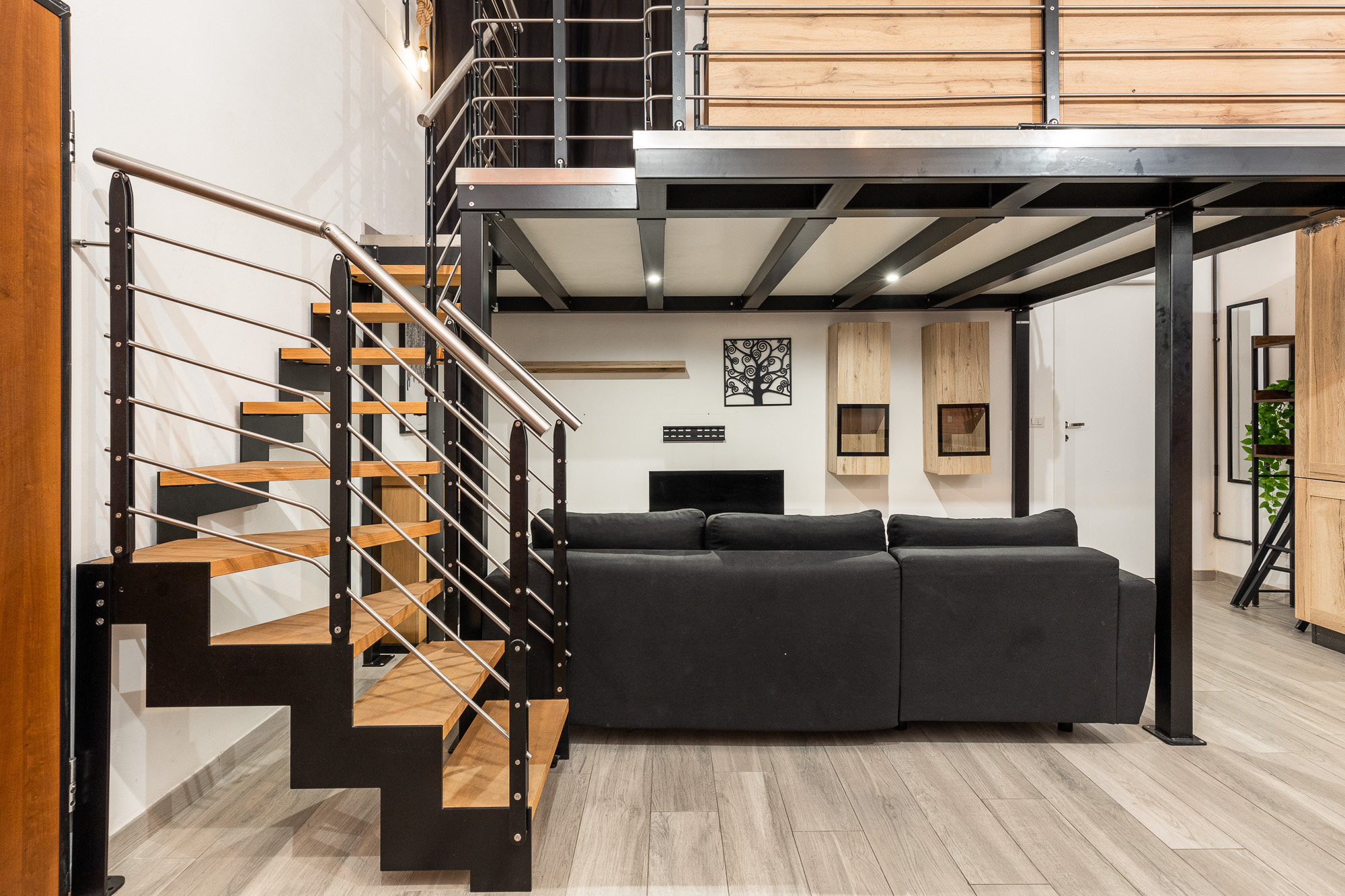 Loft urbano, Moderno appartamento in stile industrial vicino all’Ospedale Maggiore urban nest appartamenti e case vacanze a Bologna