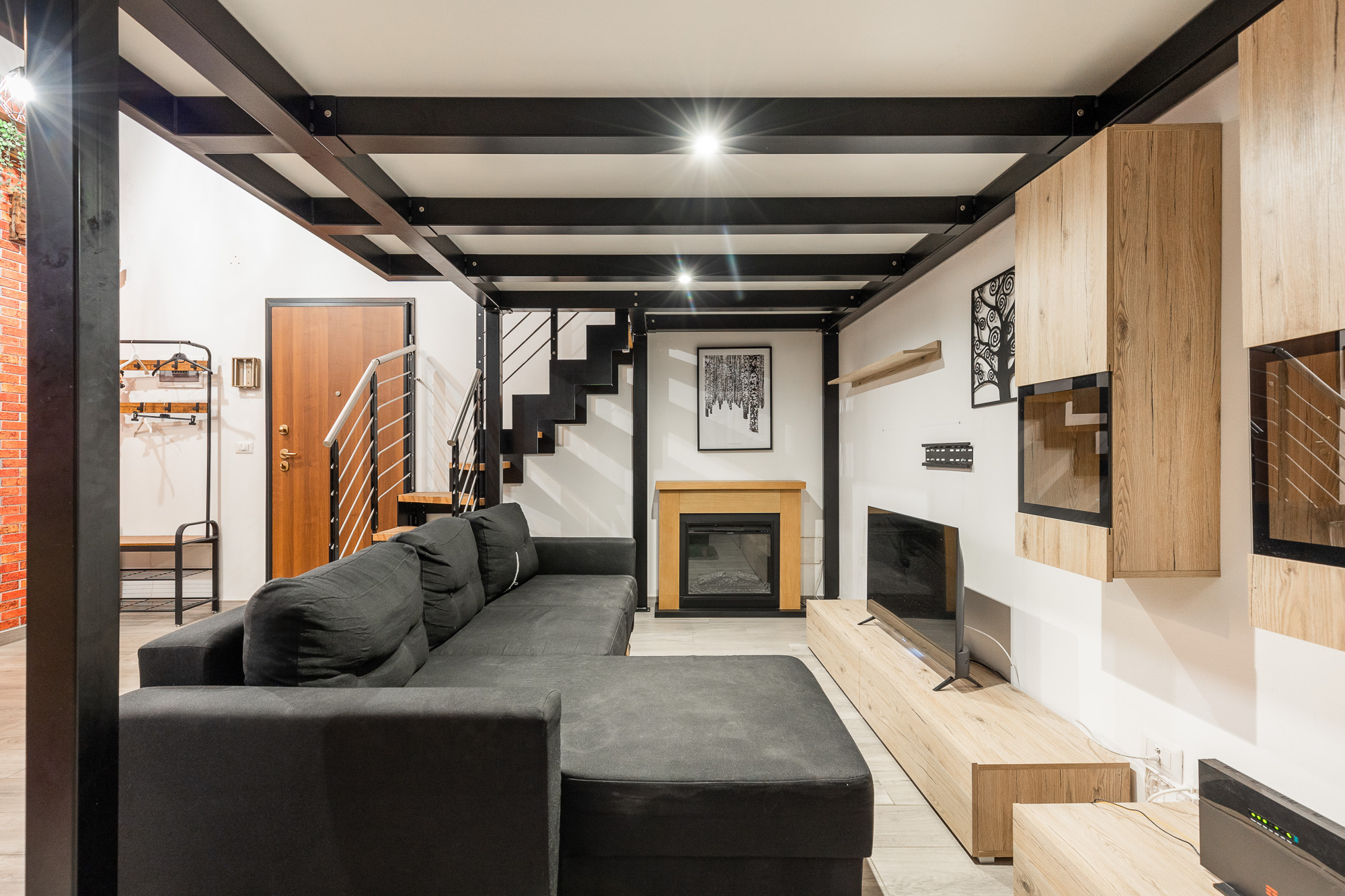 Loft urbano, Moderno appartamento in stile industrial vicino all’Ospedale Maggiore urban nest appartamenti e case vacanze a Bologna
