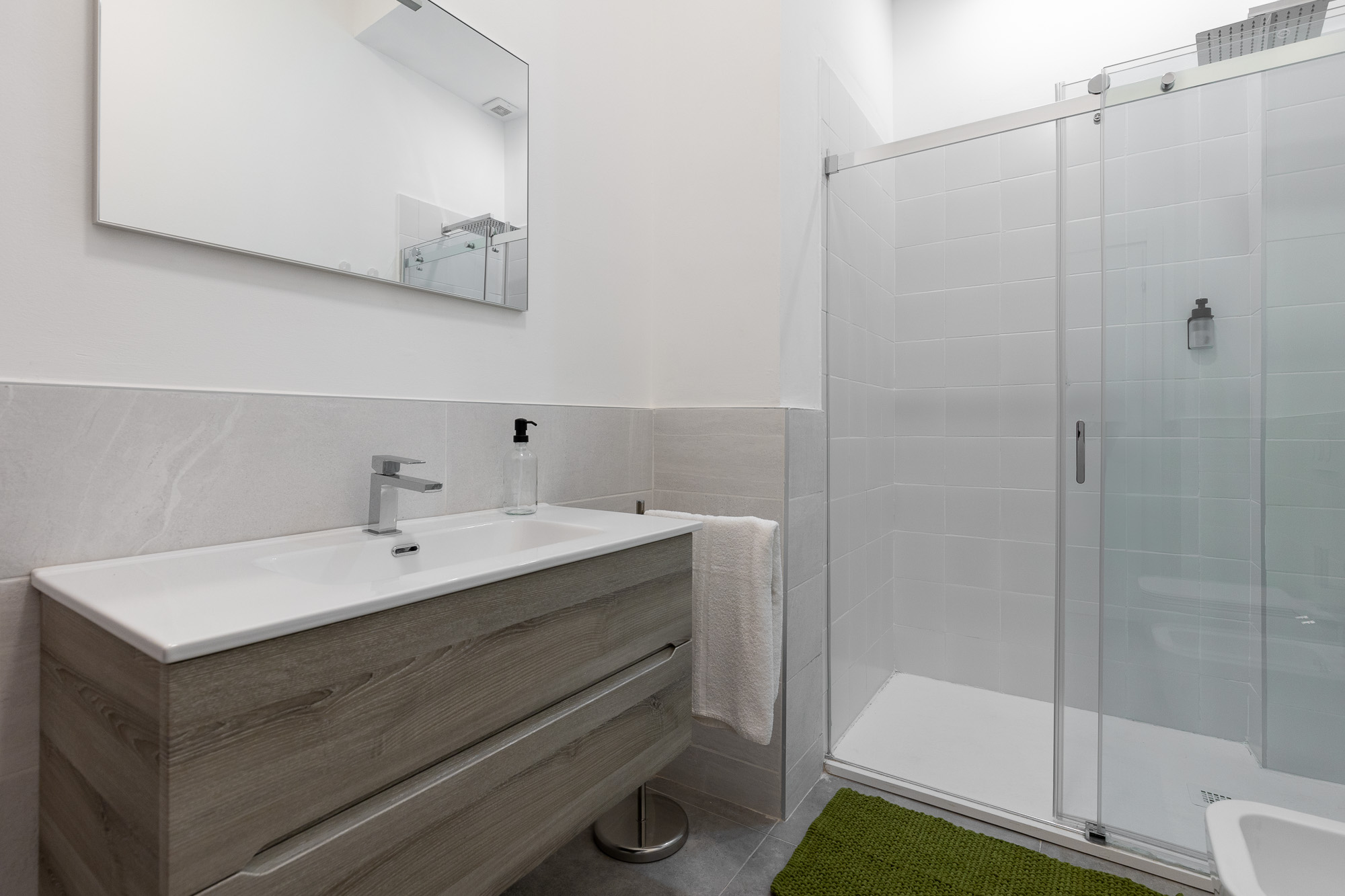 Artigiano House appartamento in zona fiera - urban nest appartamenti e case vacanze a Bologna