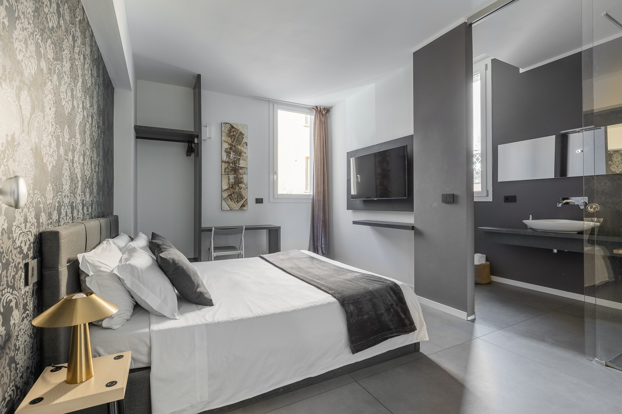 Suite 2 doppia standard in zona ospedale Sant'Orsola - urban nest appartamenti e case vacanze a Bologna