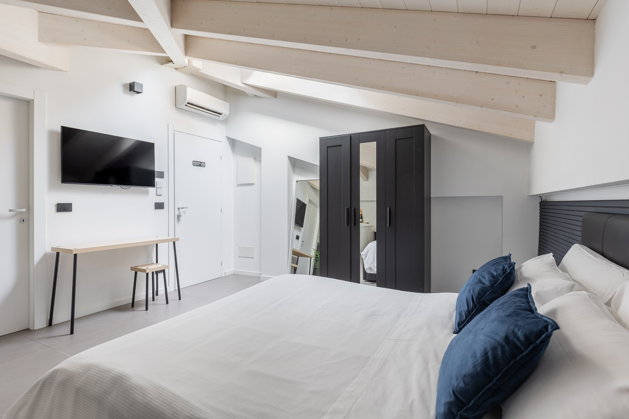 Suite 6 superior in zona ospedale Sant'Orsola - urban nest appartamenti e case vacanze a Bologna