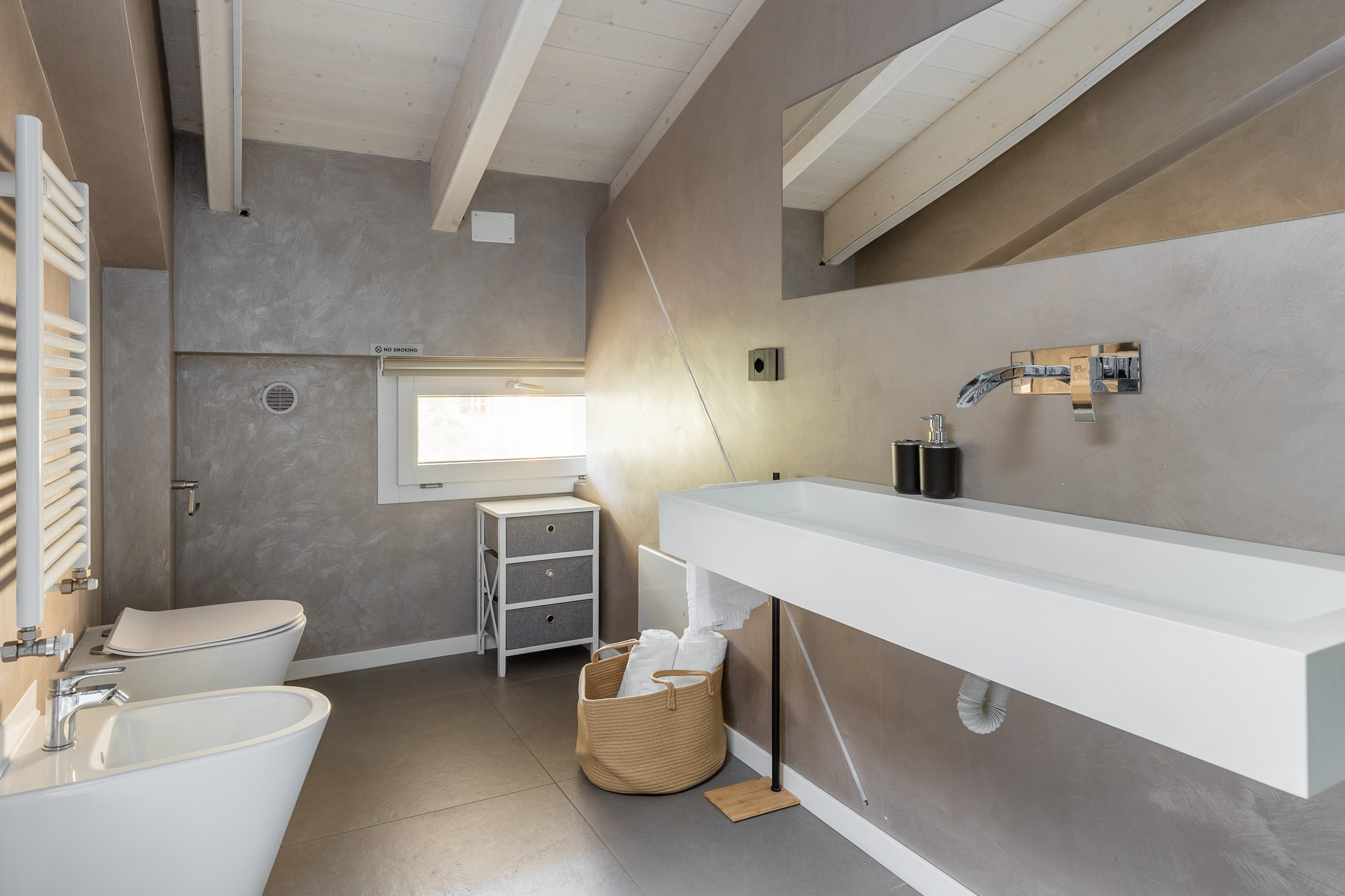 Suite 5 superior in zona ospedale Sant'Orsola - urban nest appartamenti e case vacanze a Bologna